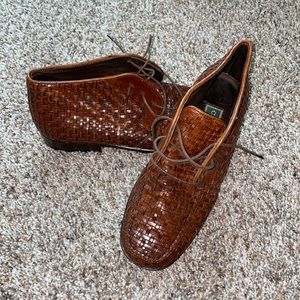 Cole Haan size 5 leather dress shoes